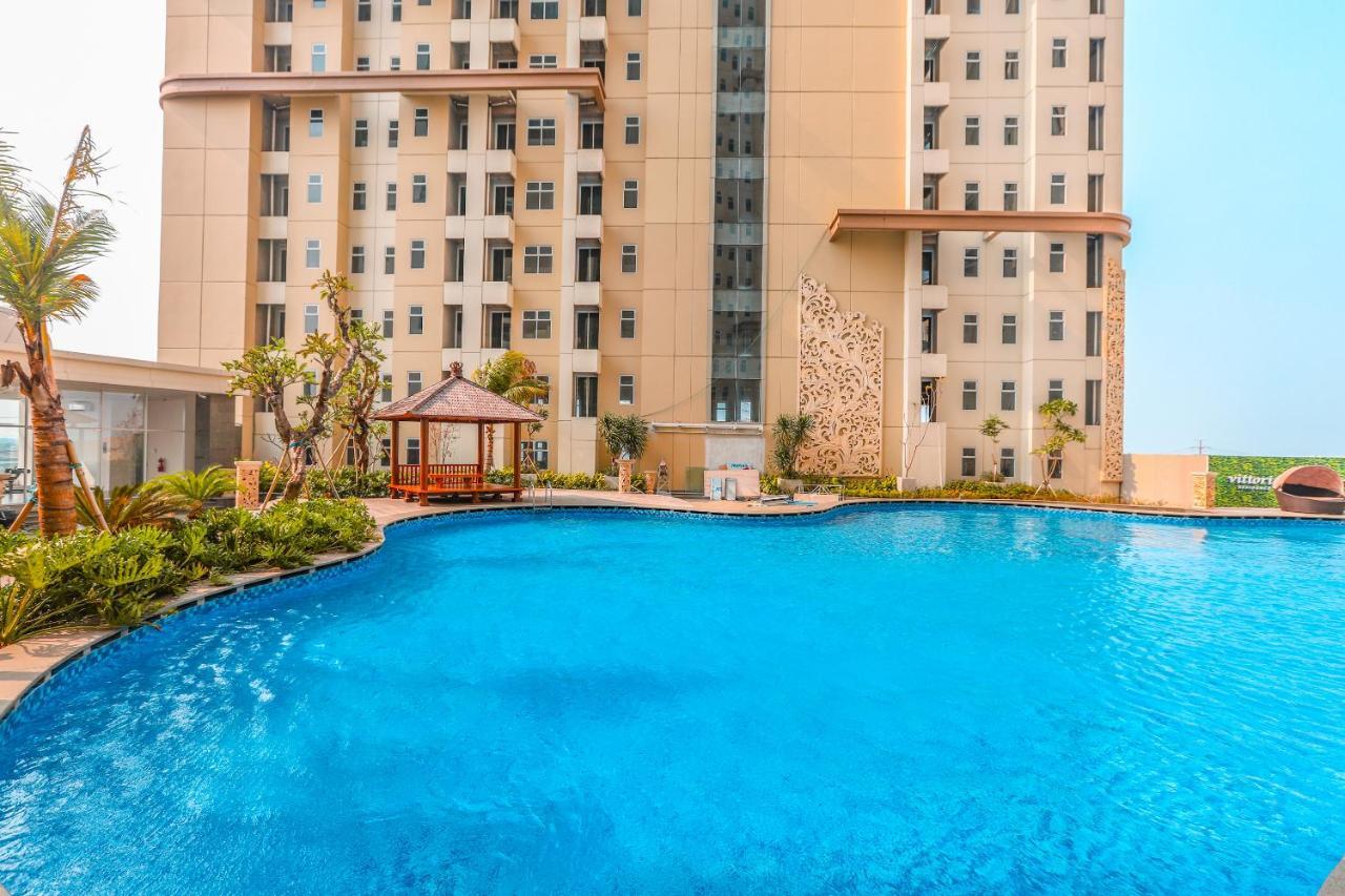 Super Oyo Collection O 16 Vittoria Residence Джакарта Екстер'єр фото