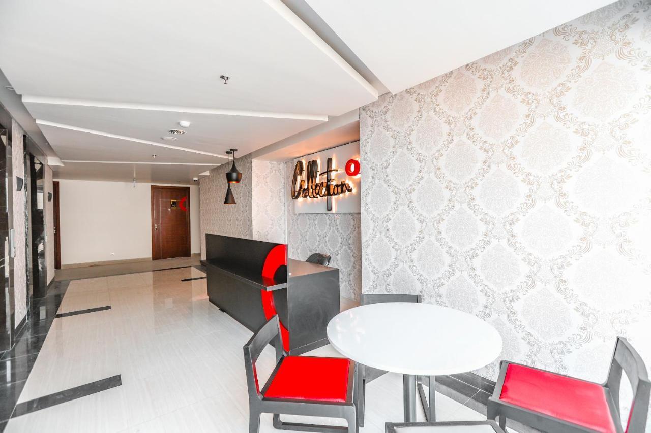 Super Oyo Collection O 16 Vittoria Residence Джакарта Екстер'єр фото